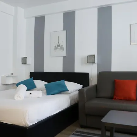 Apartamento Arc De Triomphe & Trocadero Square - Vacation *