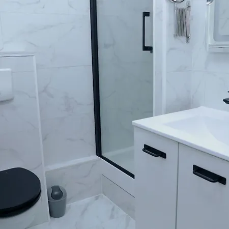 Arc De Triomphe & Trocadero Square - Vacation